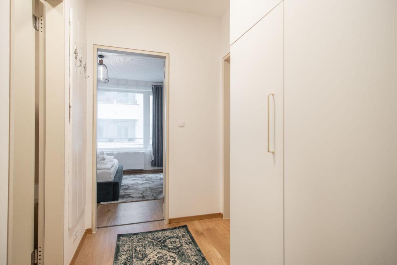 Apartment With Balcony Prague Exterior photo